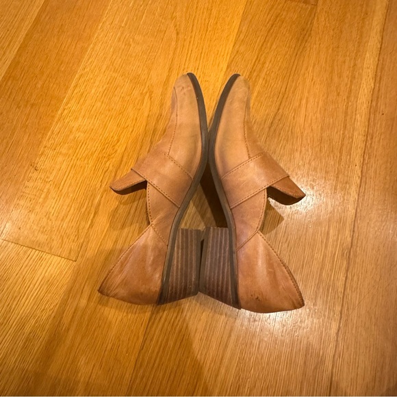 Lucky Brand Women’s Leather Slip-On Maemia Loafer Flats Size 6 1/2 - Picture 6 of 10